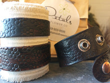 Petals Signature Wristband (.5")